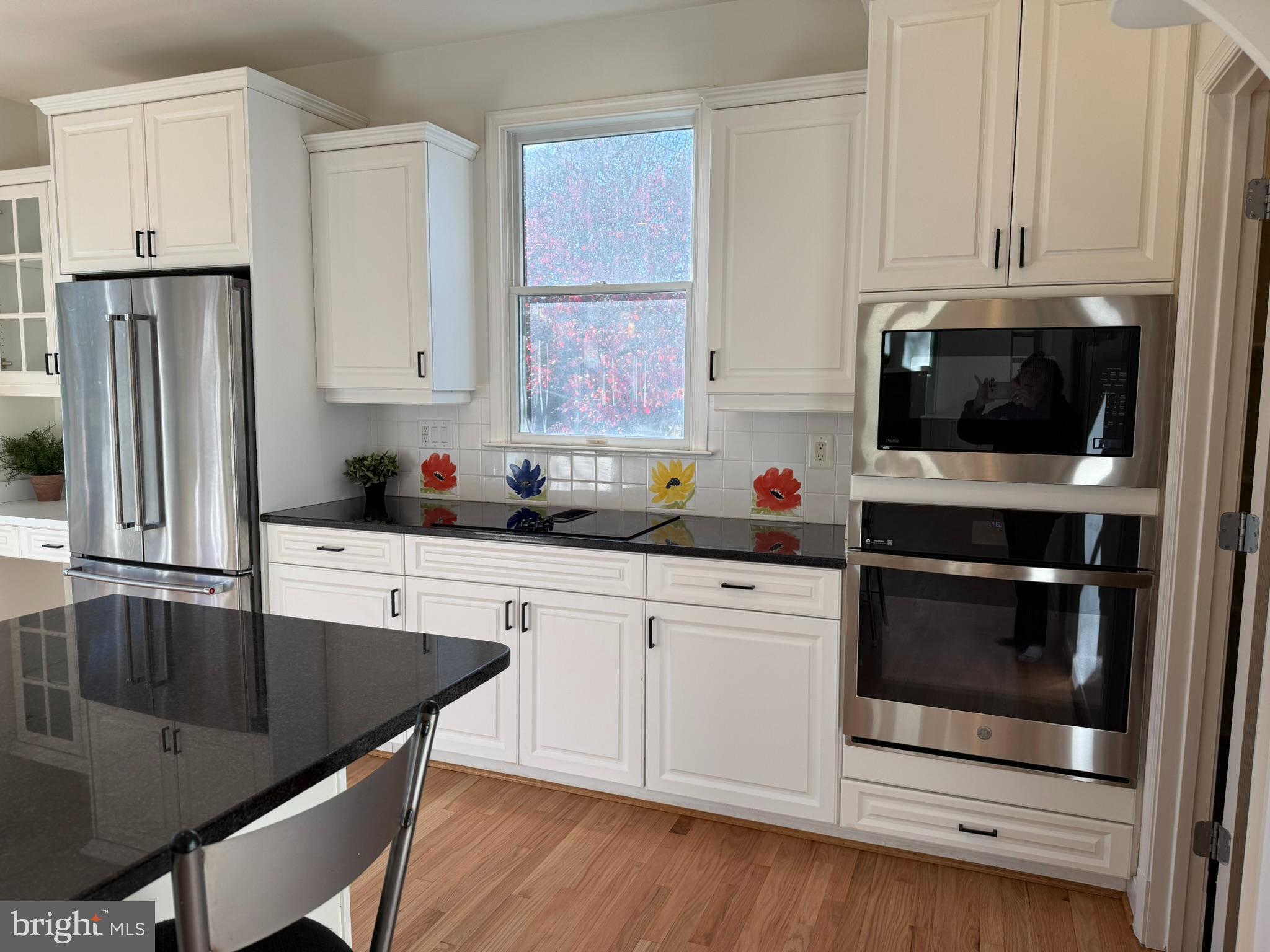 HOBBITS GLEN - Residential