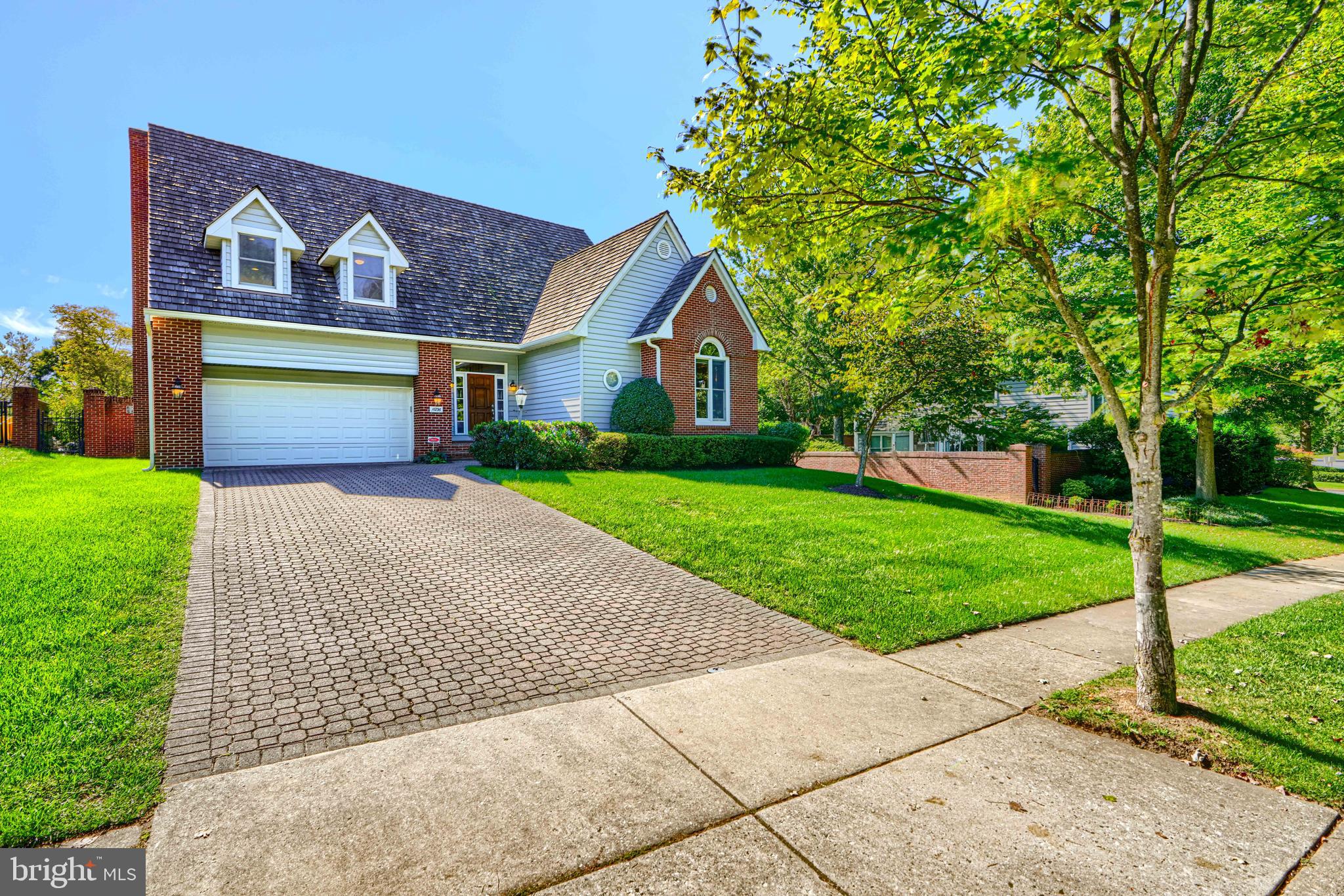 HOBBITS GLEN - Residential