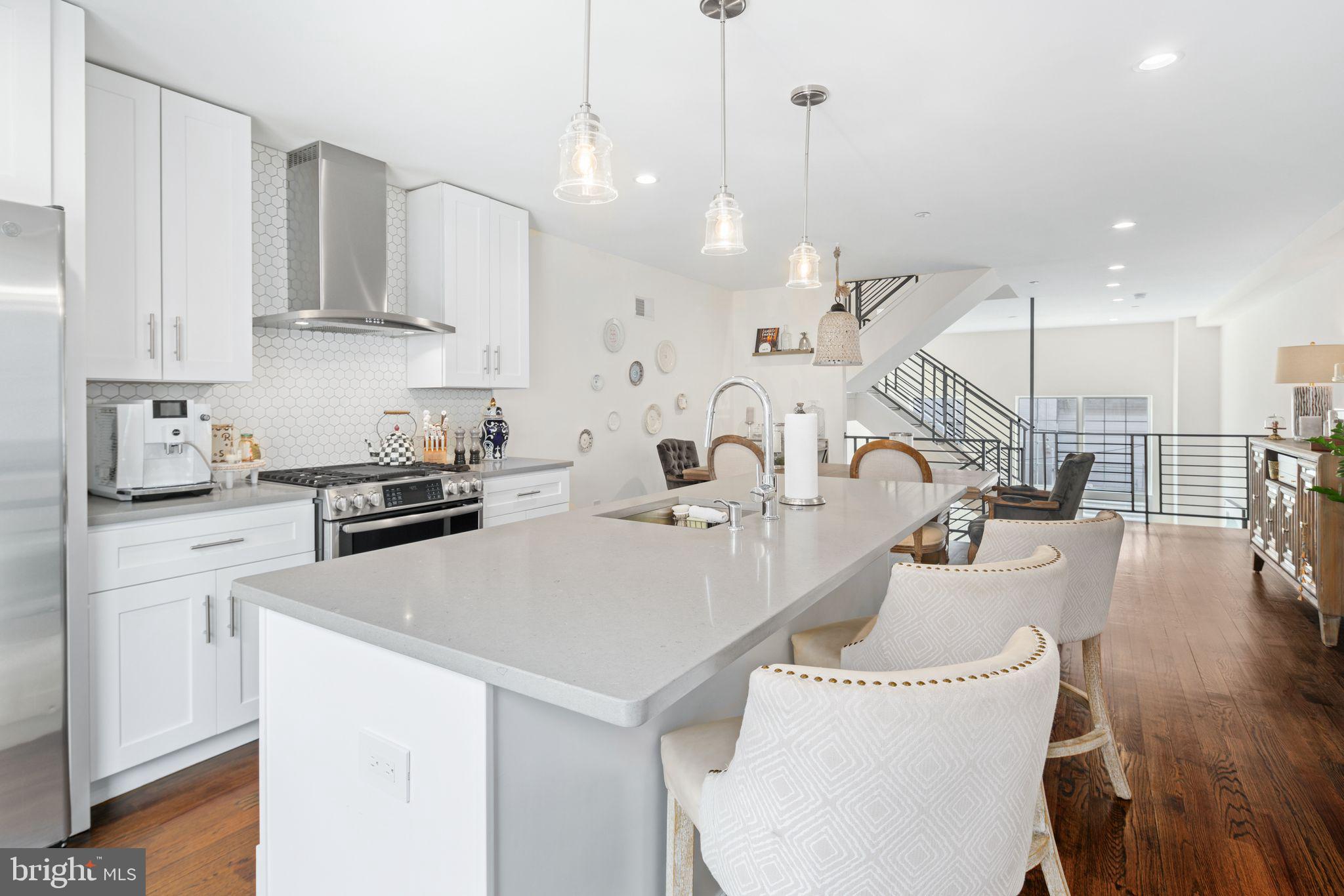 PHILADELPHIA - Residential