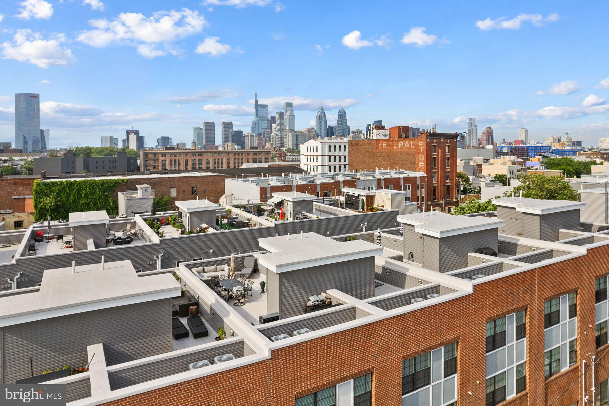 PHILADELPHIA - Residential