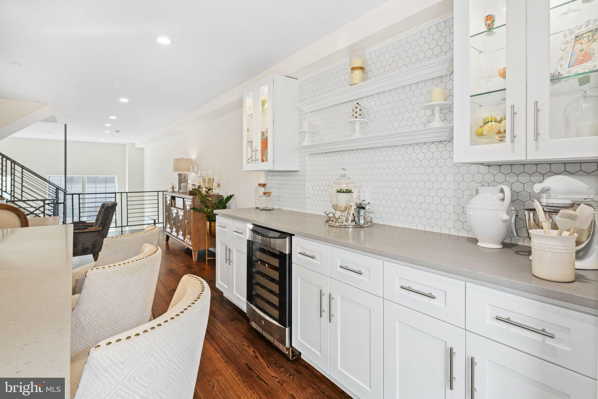 PHILADELPHIA - Residential