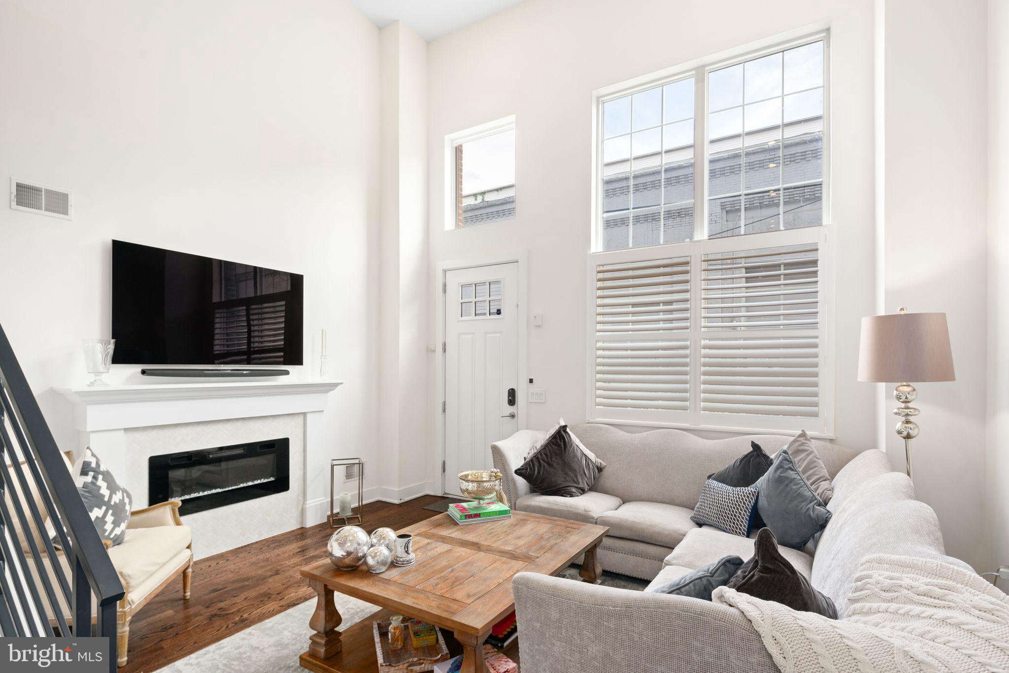 PHILADELPHIA - Residential