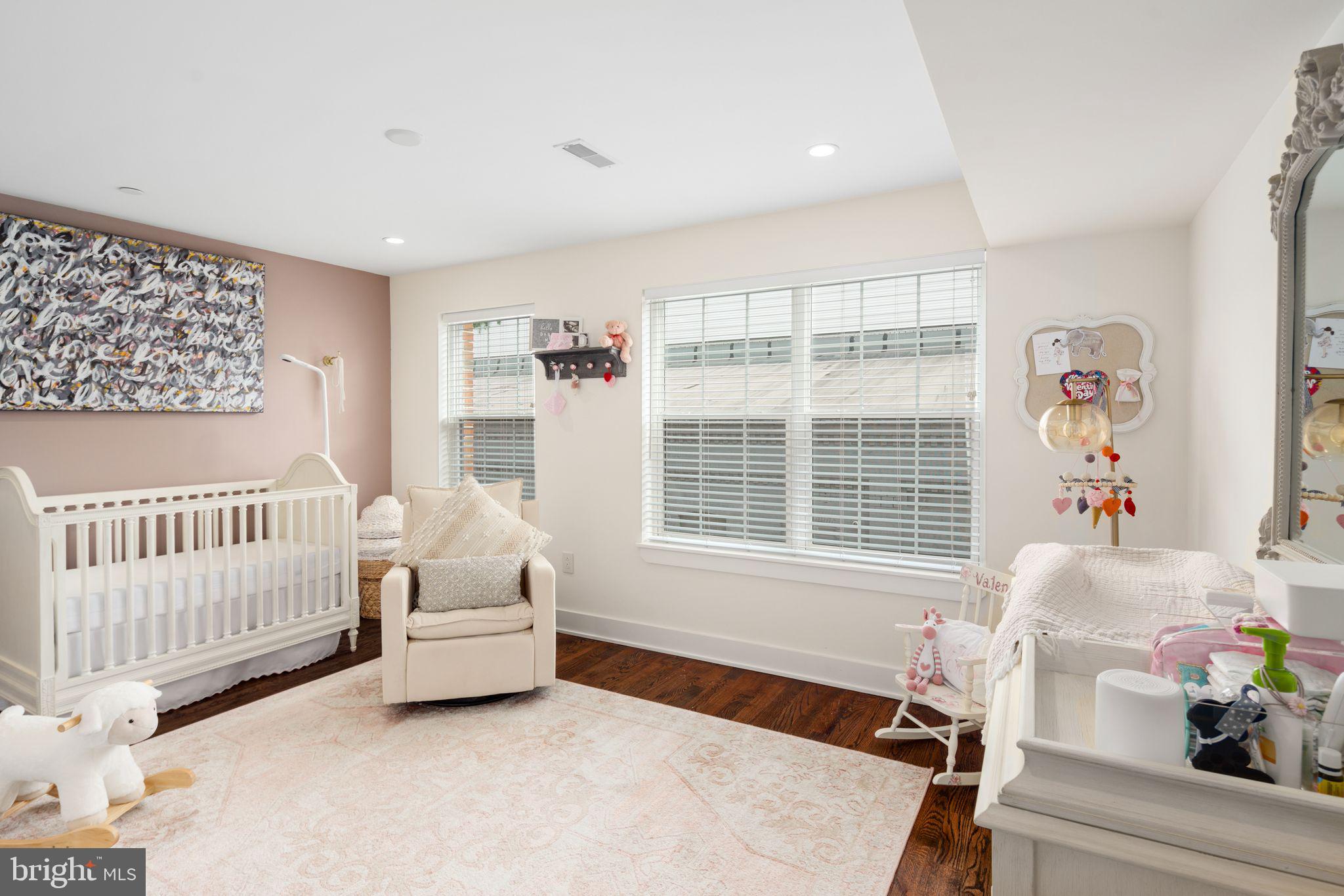 PHILADELPHIA - Residential