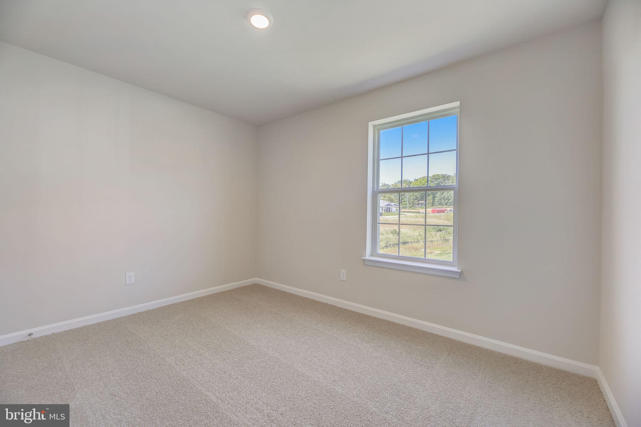 PEMBROOKE - Residential