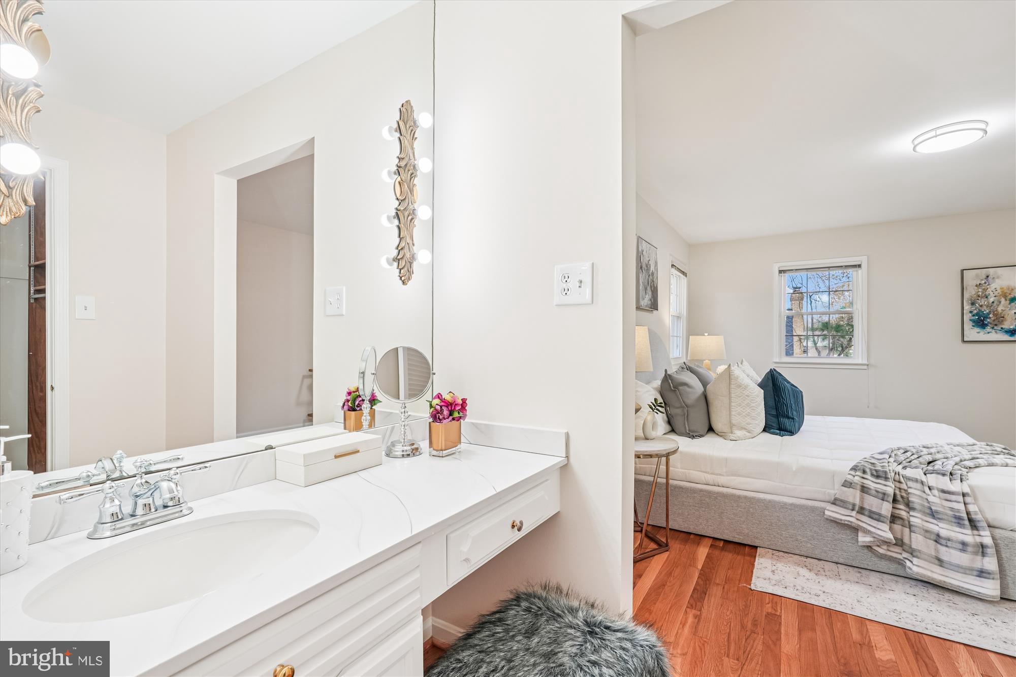 FLOWER VALLEY - Residential