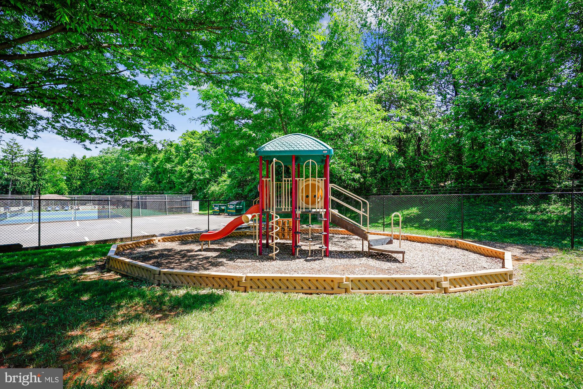 FLOWER VALLEY - Residential