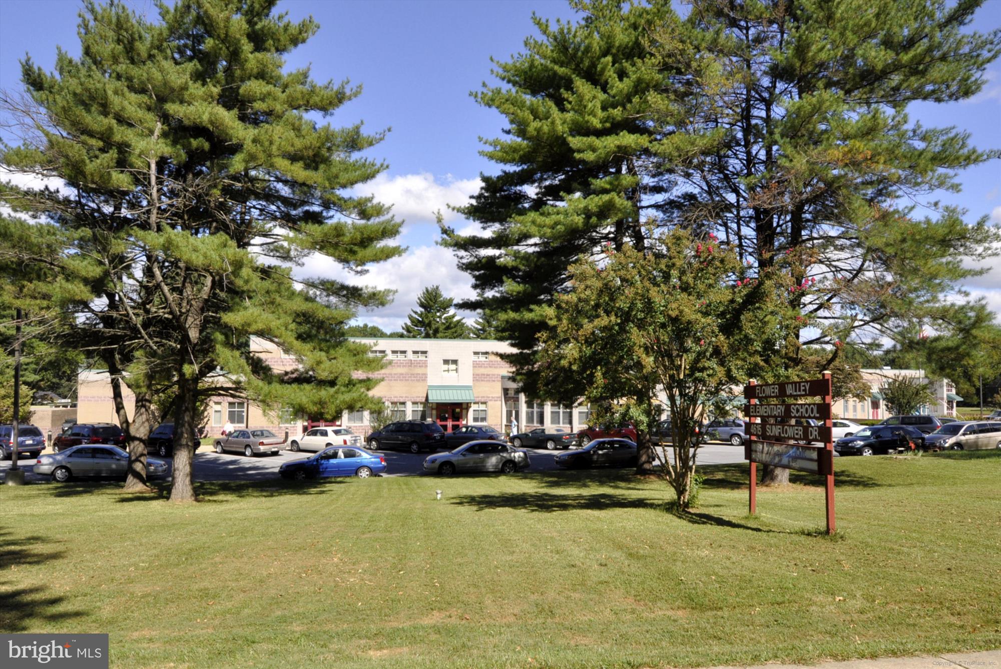 FLOWER VALLEY - Residential