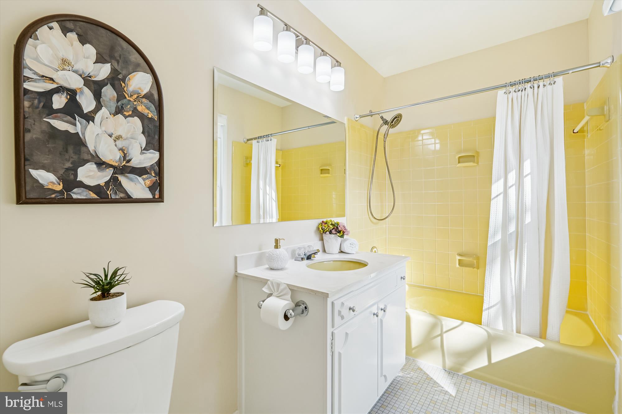 FLOWER VALLEY - Residential