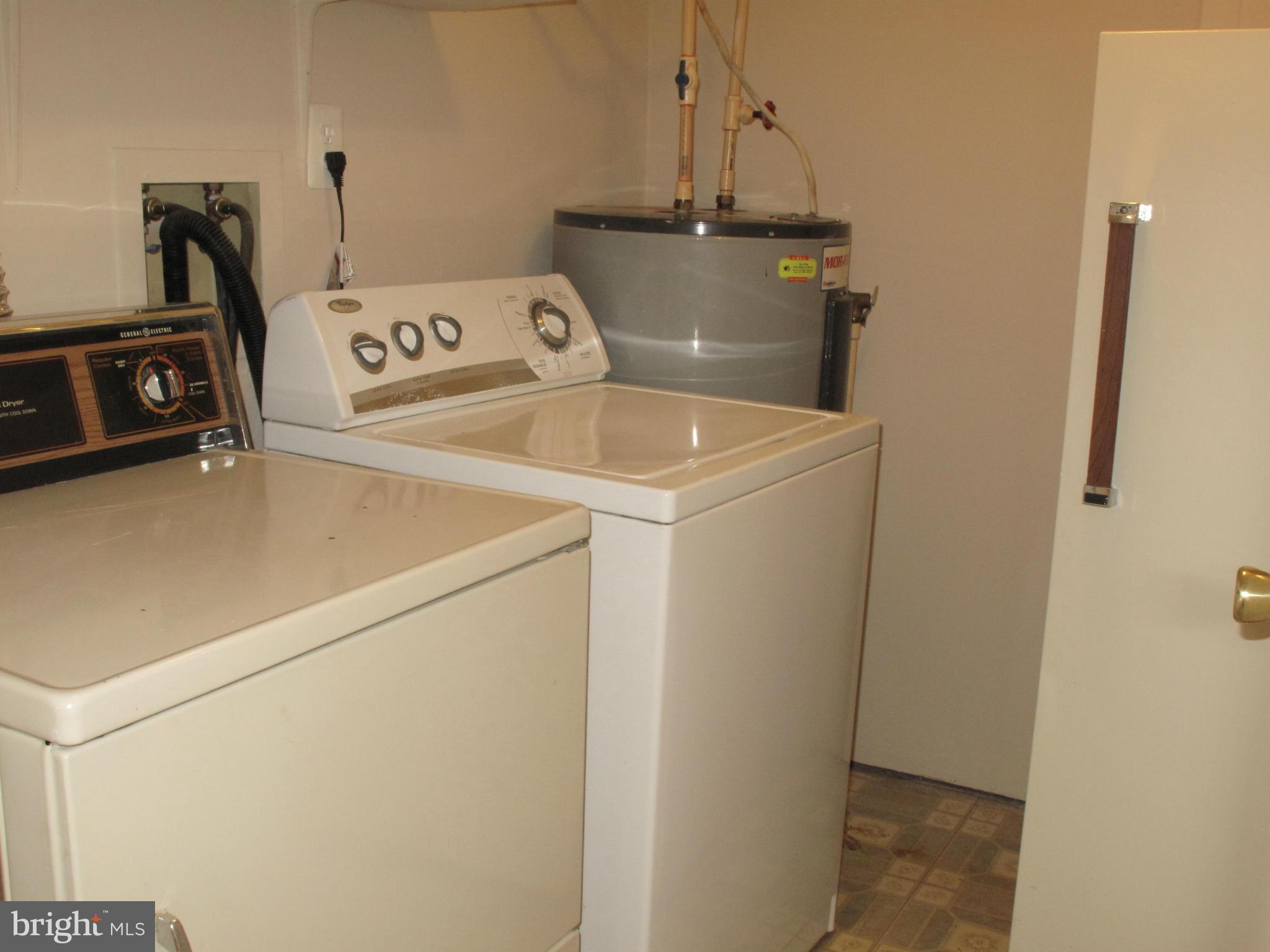 RIPPON LANDING - Residential