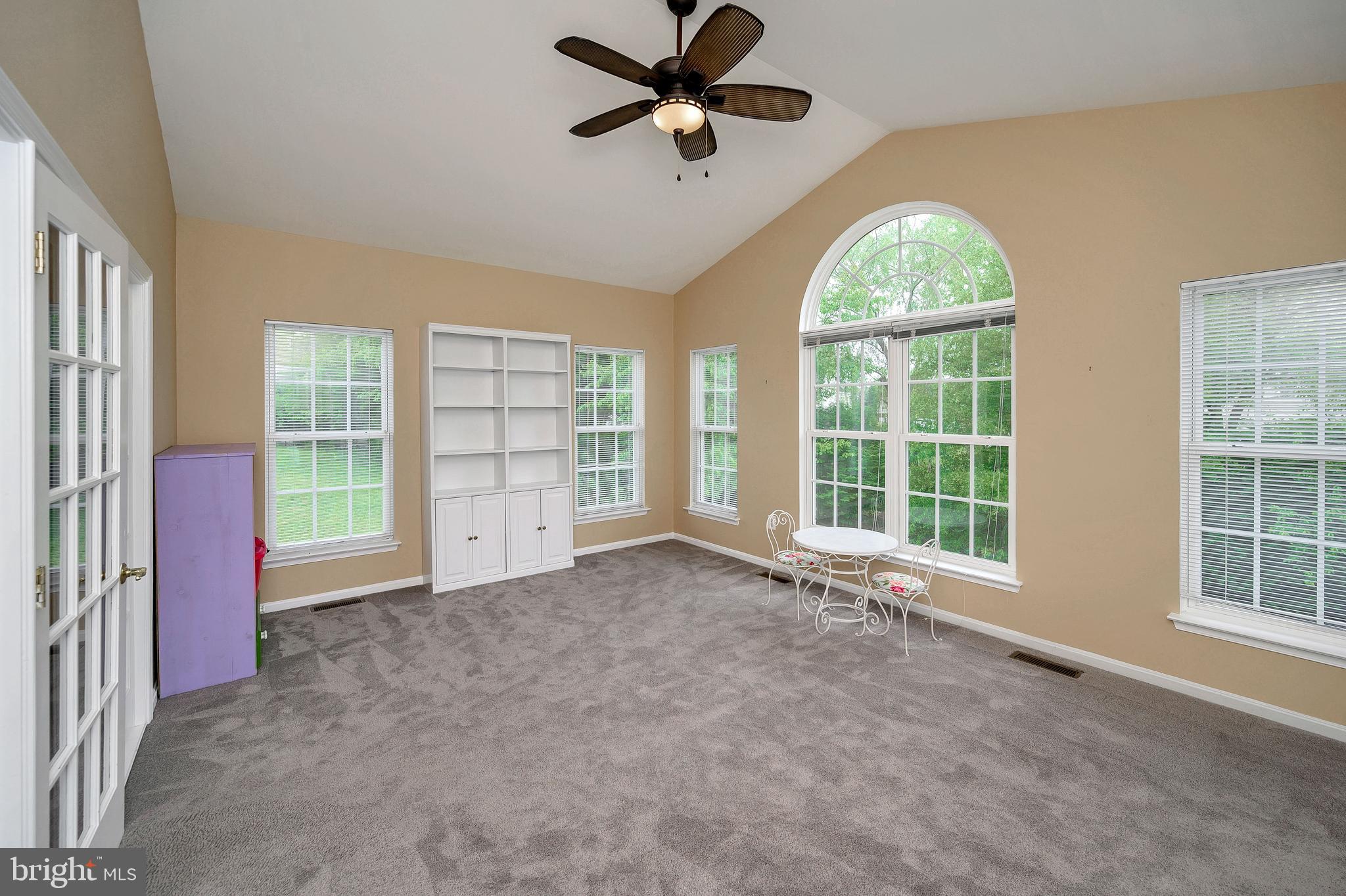 SOMERSET - Residential