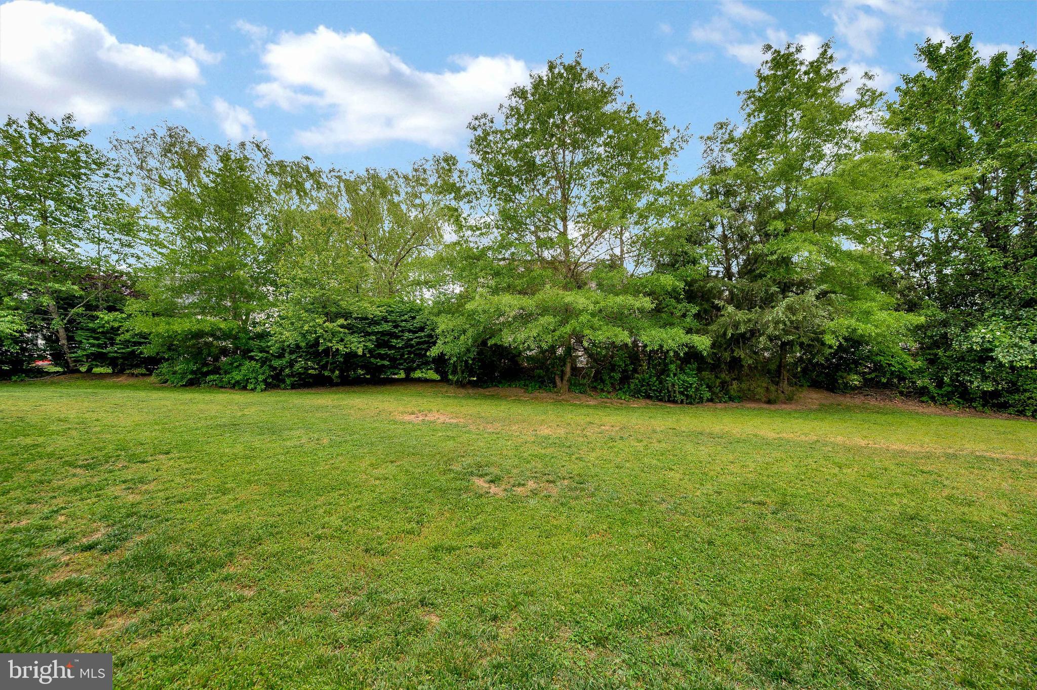 SOMERSET - Residential