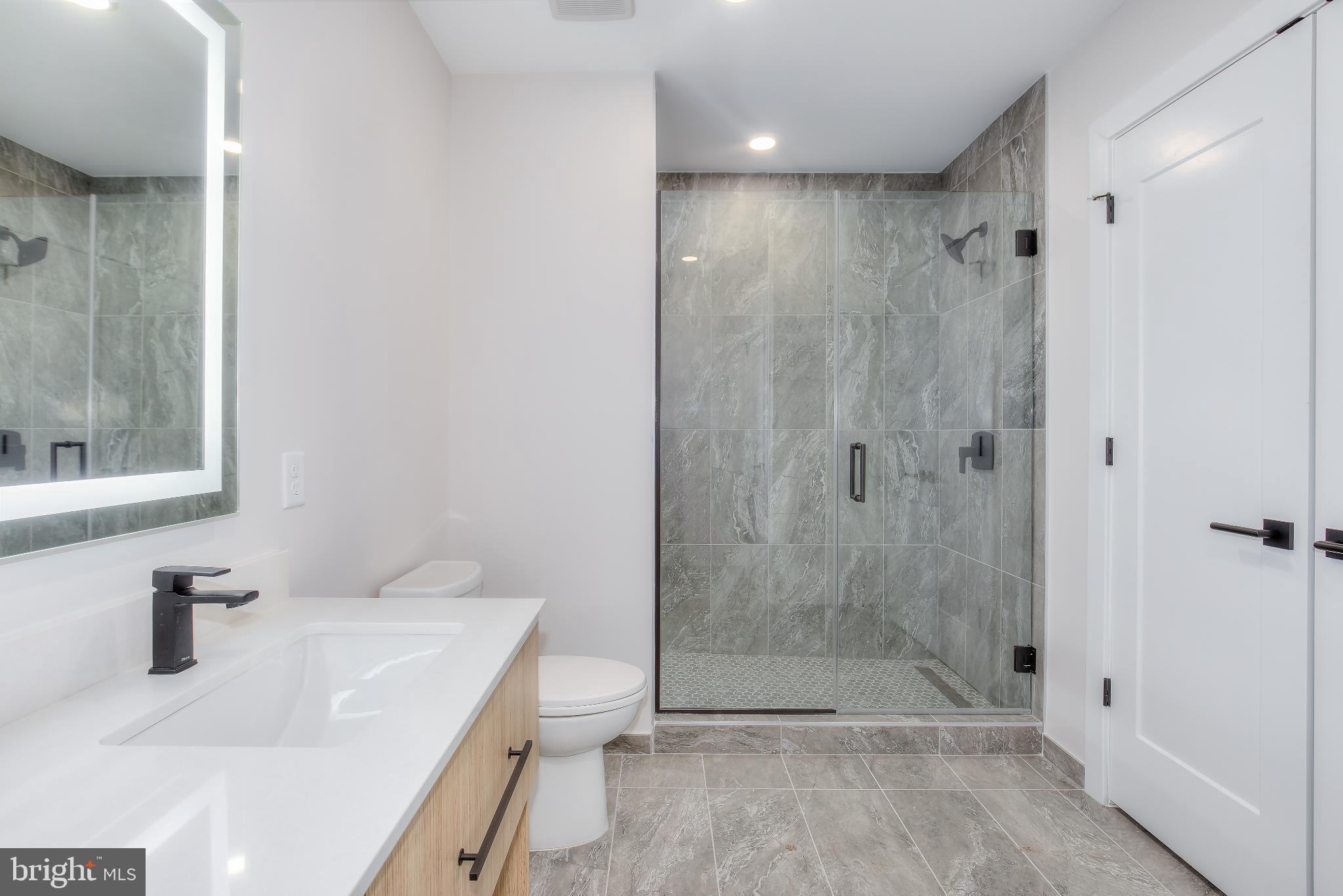 FALLS CHURCH CITY - Residential