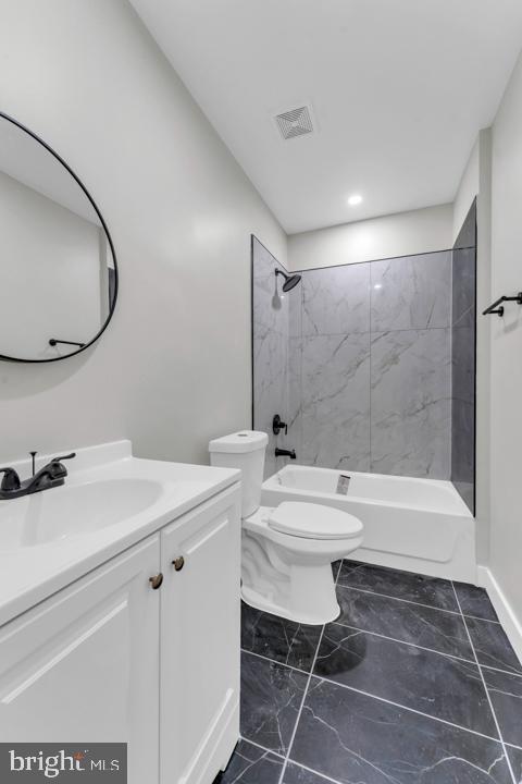 COLD SPRING NEWTOWN - Residential