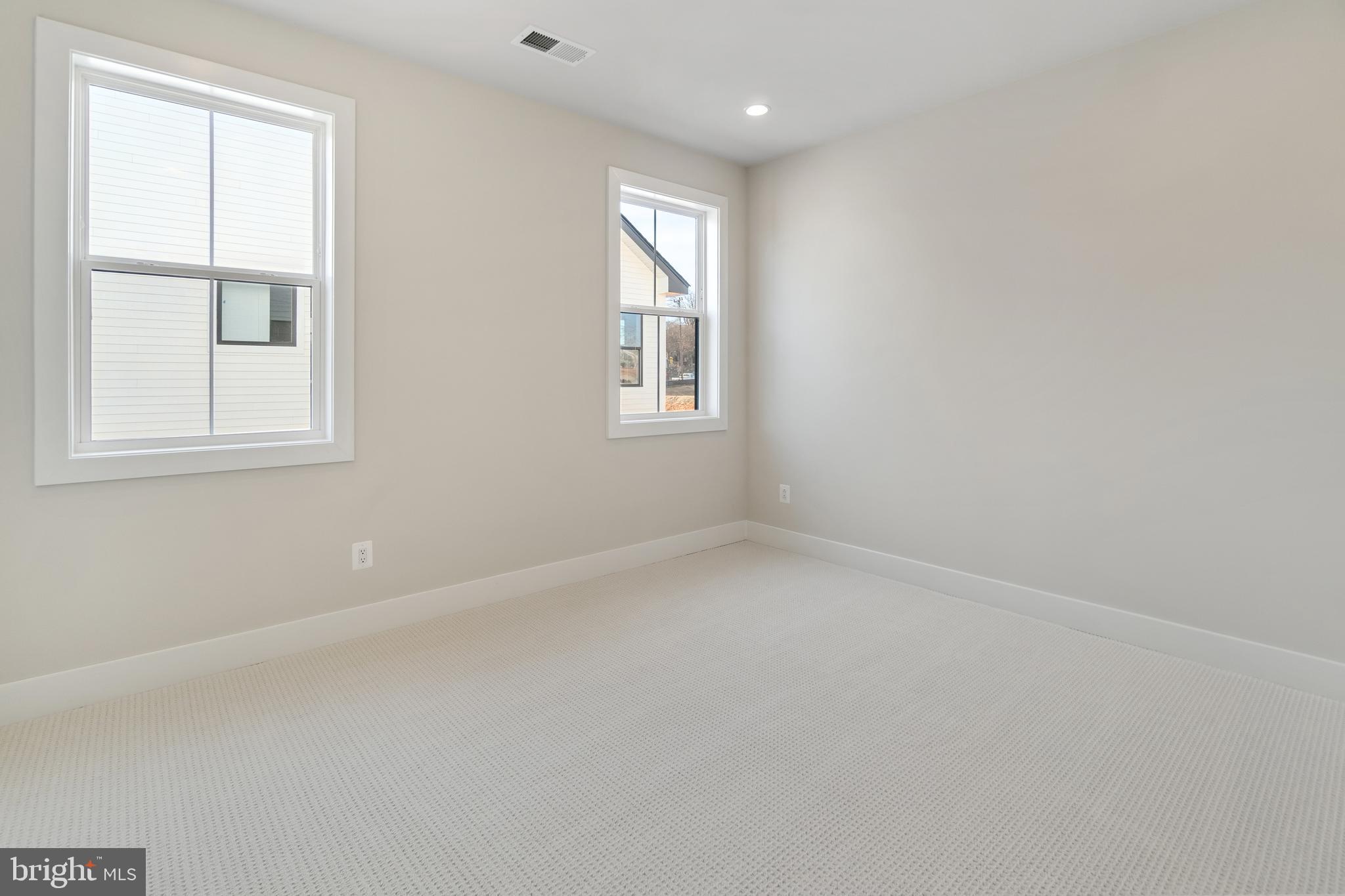 THE GROVE AT DOMINION HILLS - Residential