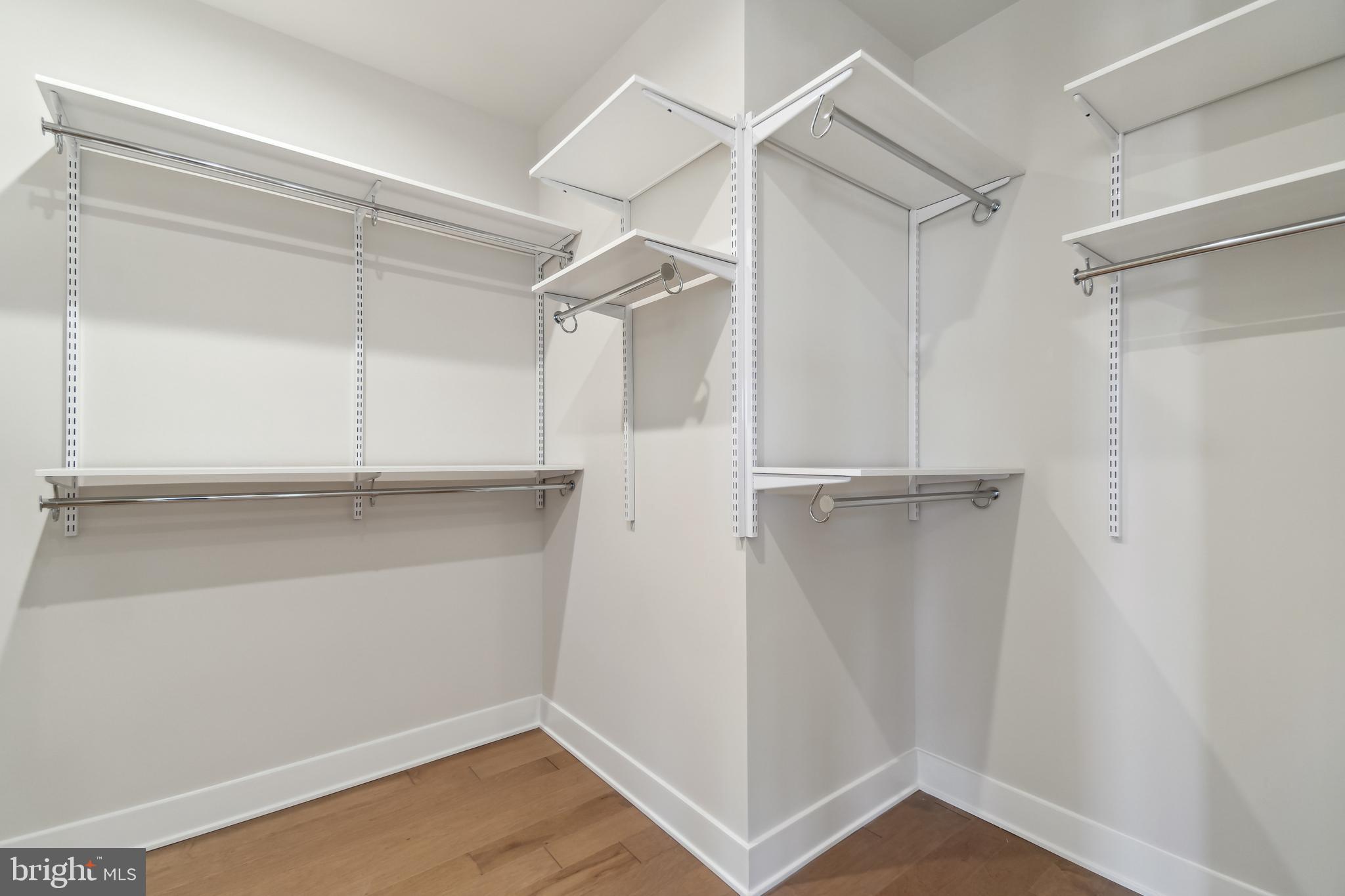 THE GROVE AT DOMINION HILLS - Residential