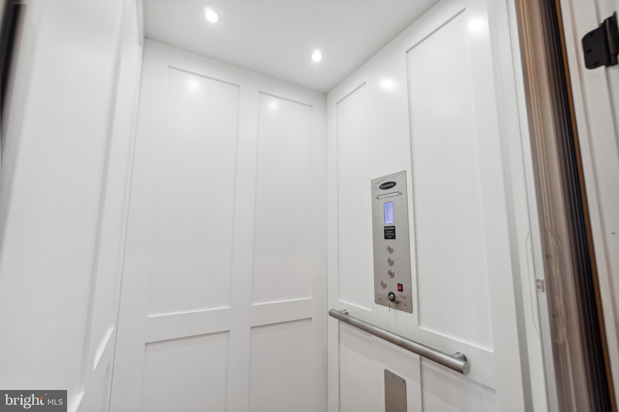 THE GROVE AT DOMINION HILLS - Residential