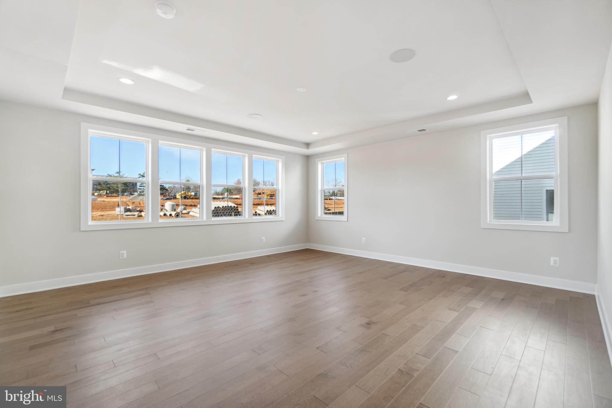 THE GROVE AT DOMINION HILLS - Residential