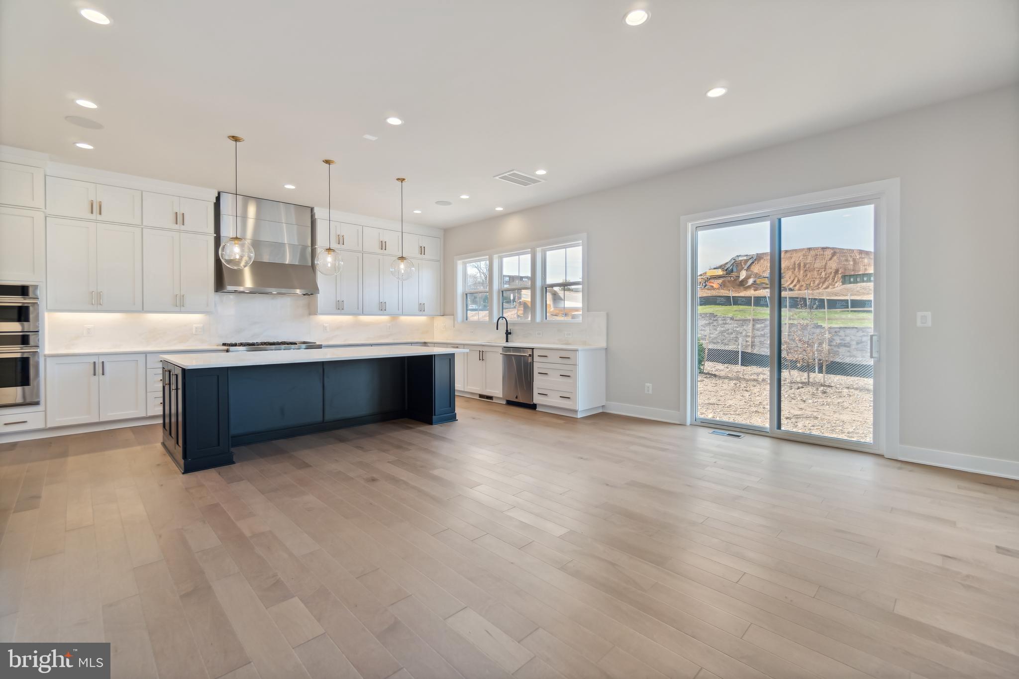 THE GROVE AT DOMINION HILLS - Residential