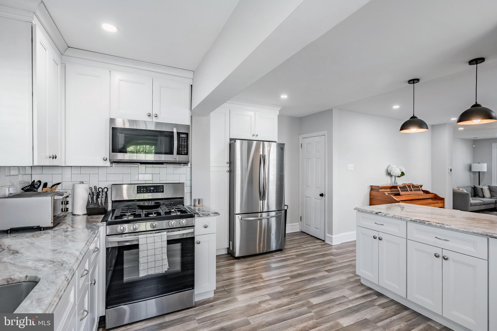 ARDMOOR - Residential