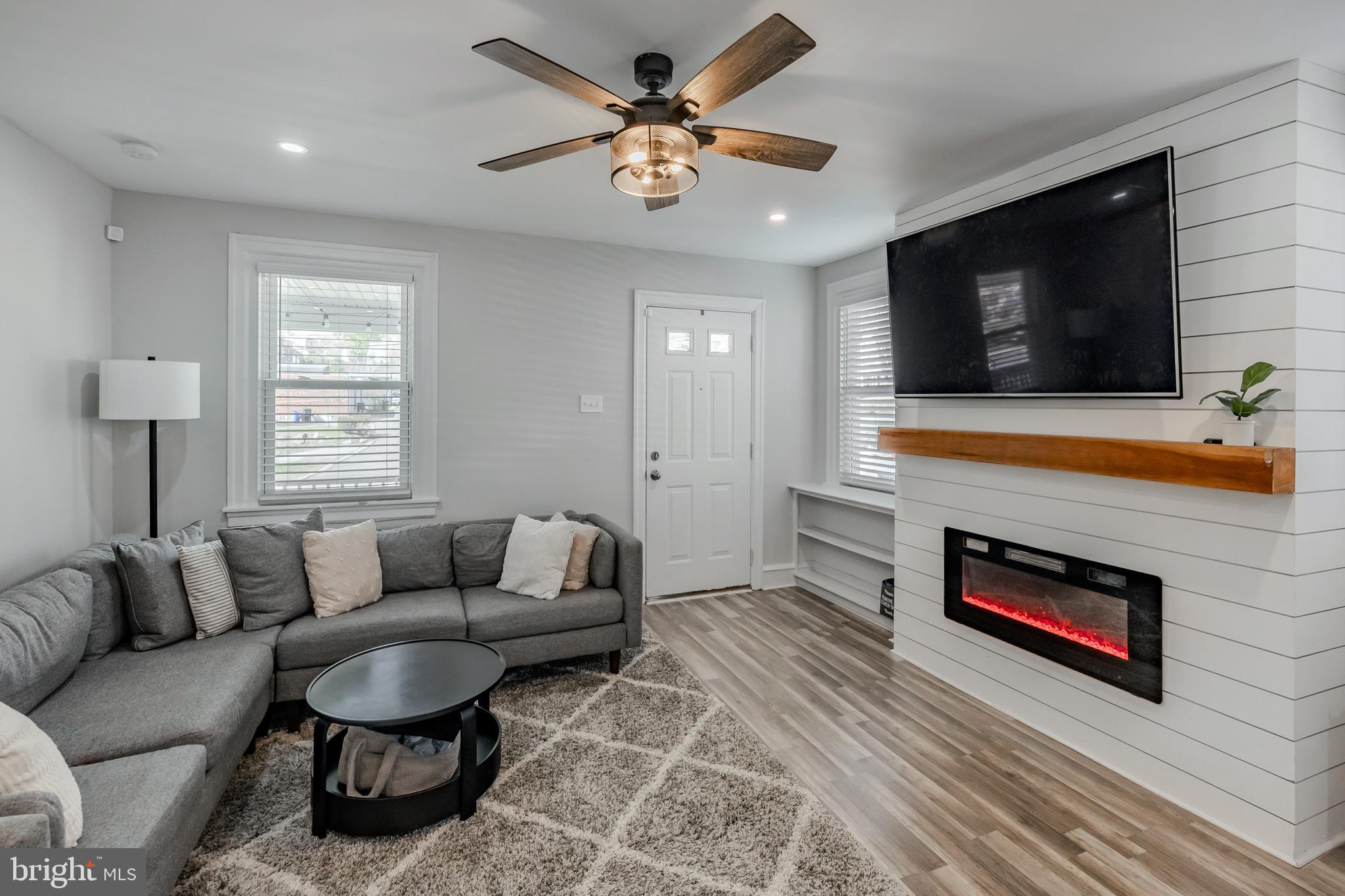 ARDMOOR - Residential