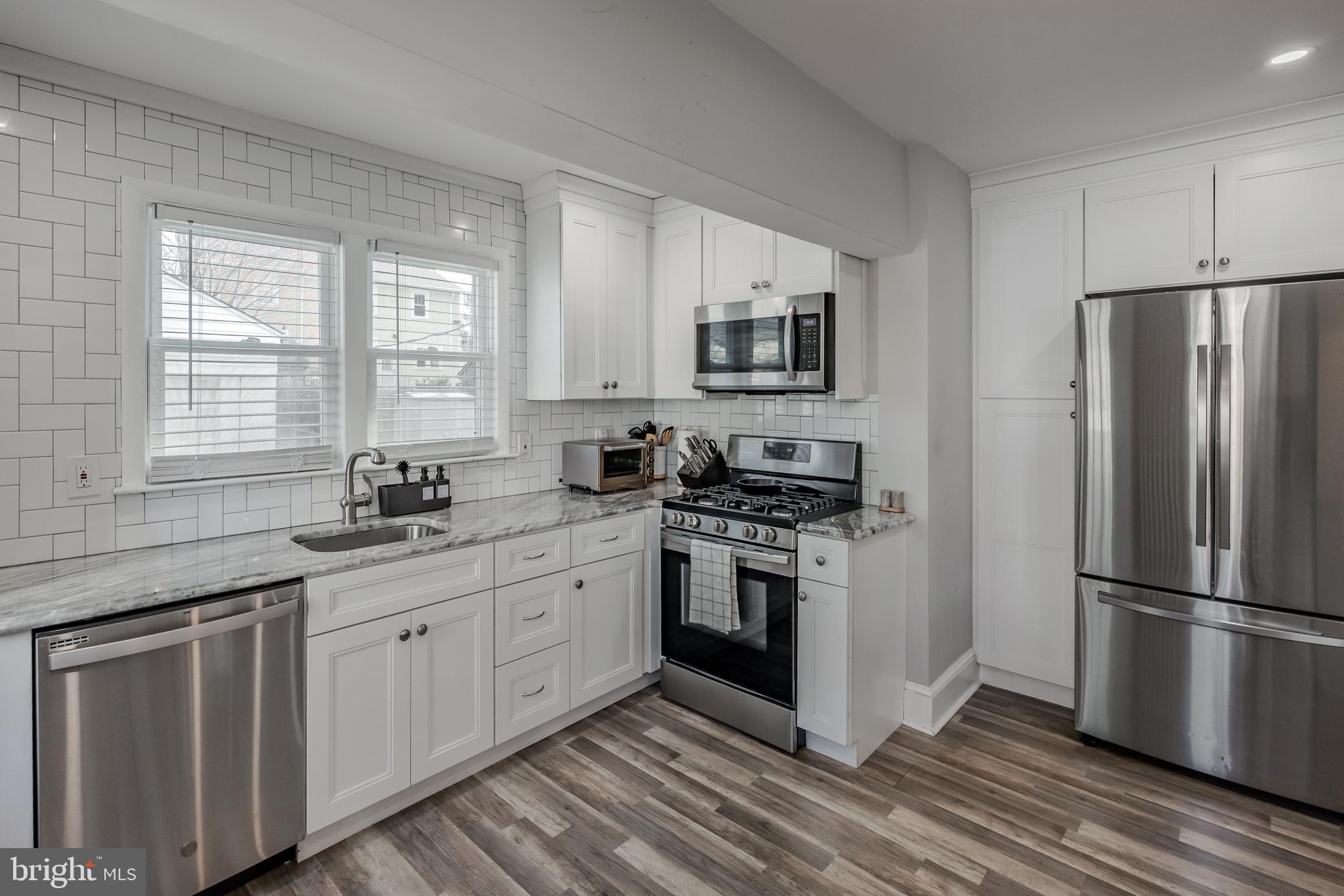 ARDMOOR - Residential