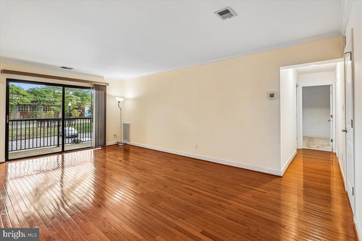 300 HILLTOP LANE 300E