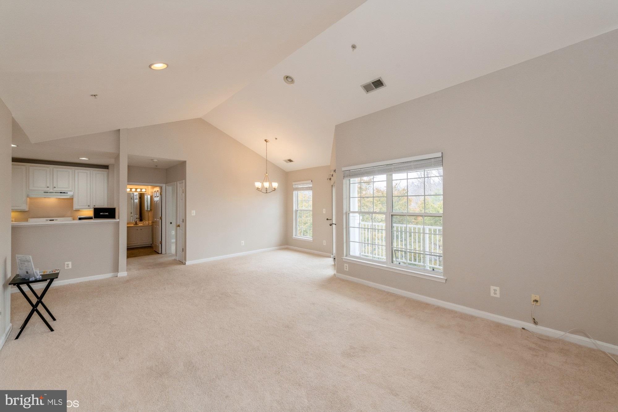 LAKESIDE AT SOUTH RIDING - Residential Lease