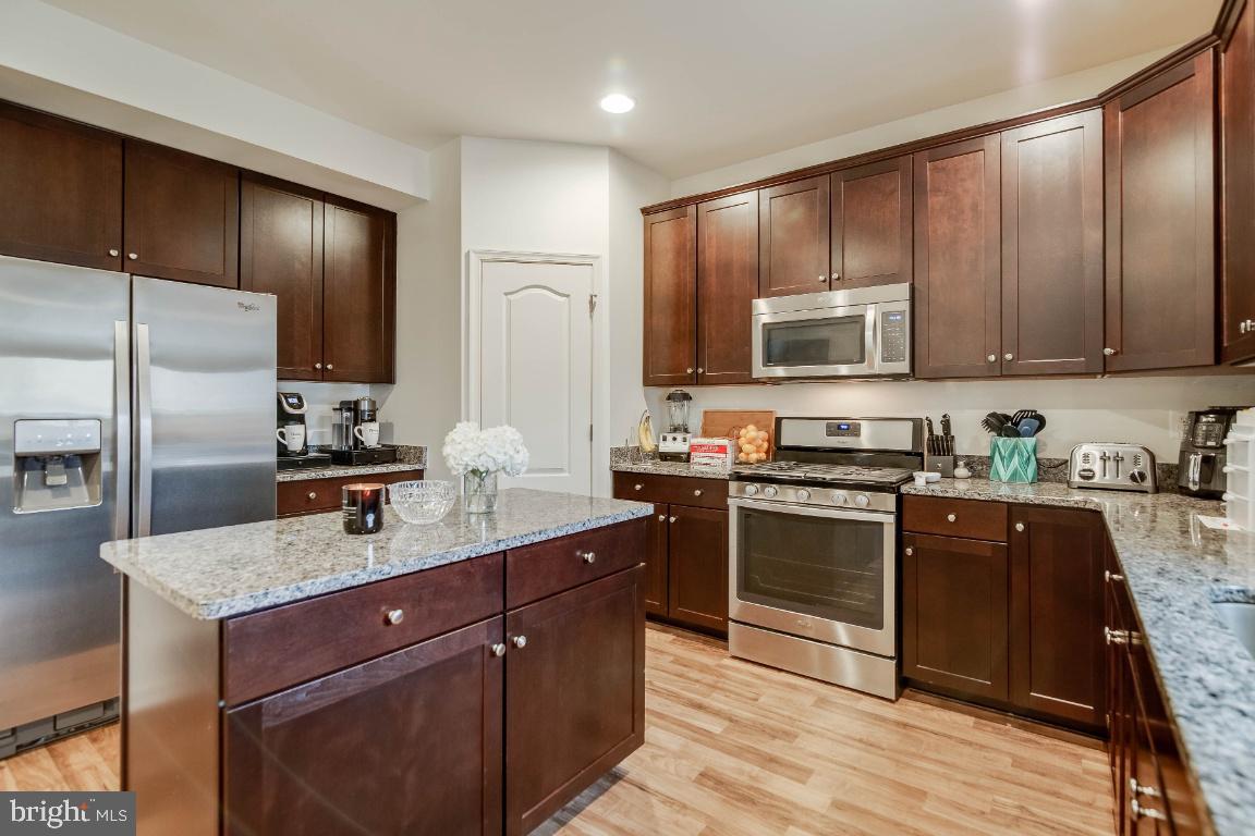 COLONIAL FORGE - Residential