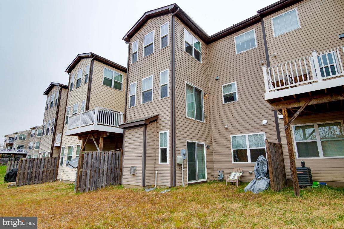 COLONIAL FORGE - Residential