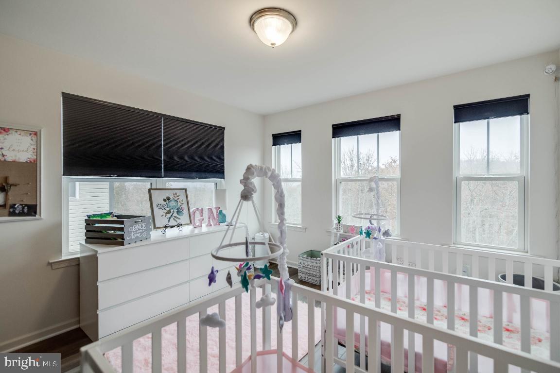 COLONIAL FORGE - Residential