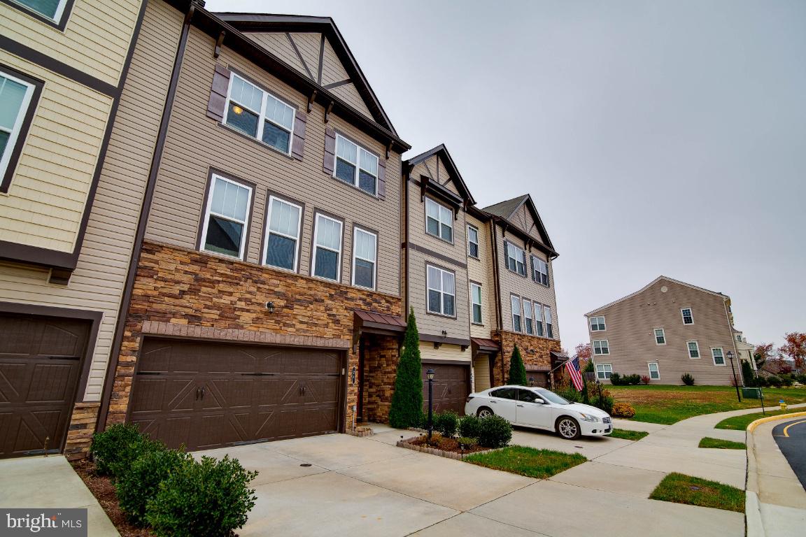 COLONIAL FORGE - Residential