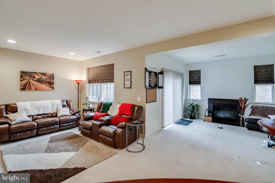 COLONIAL FORGE - Residential