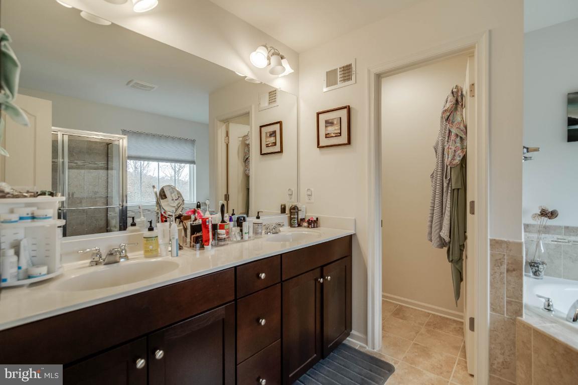 COLONIAL FORGE - Residential