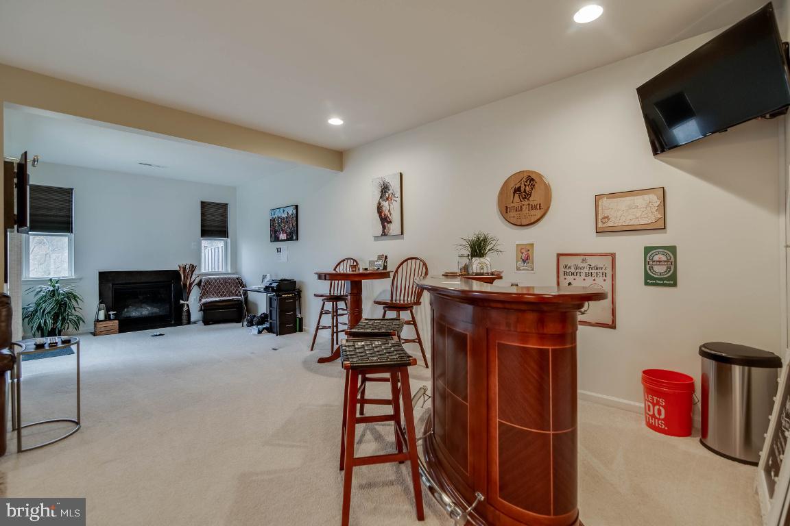 COLONIAL FORGE - Residential