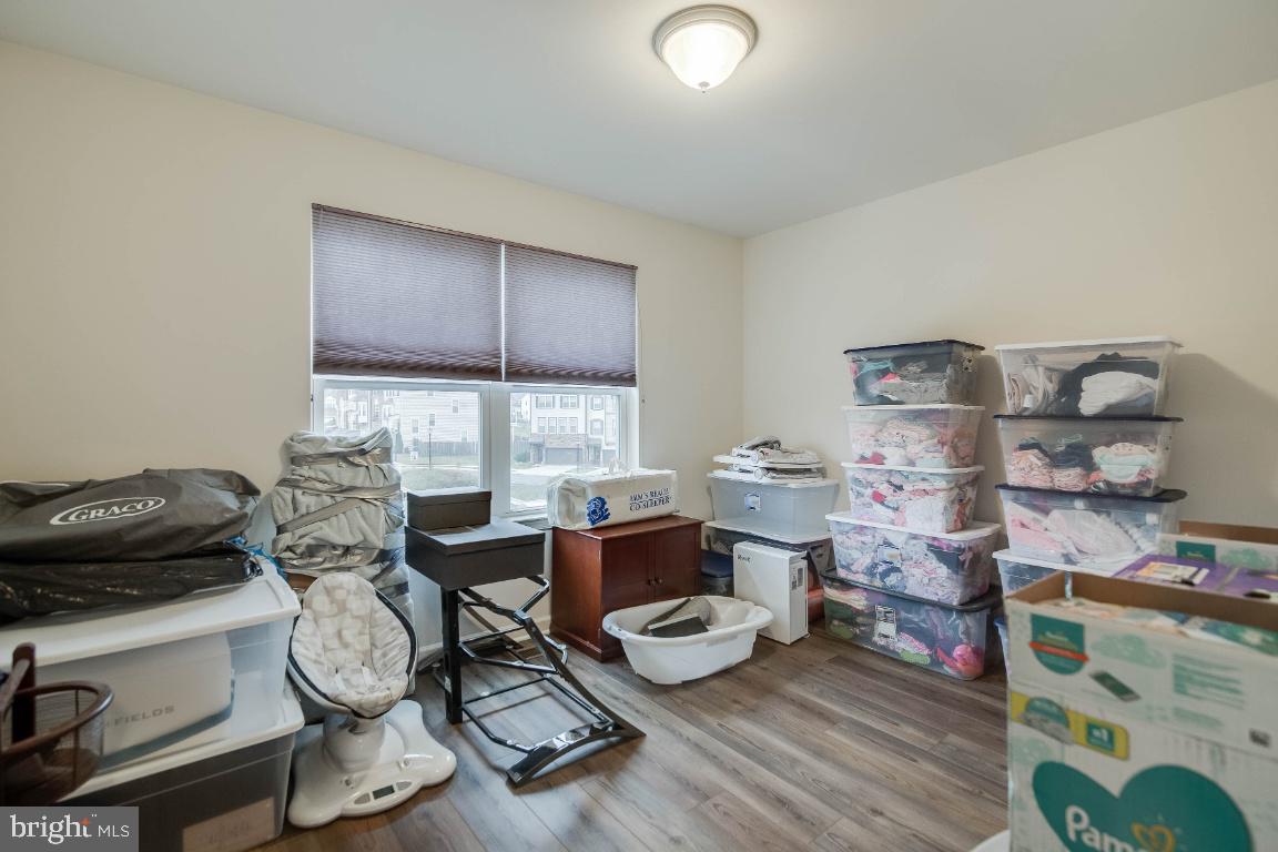 COLONIAL FORGE - Residential