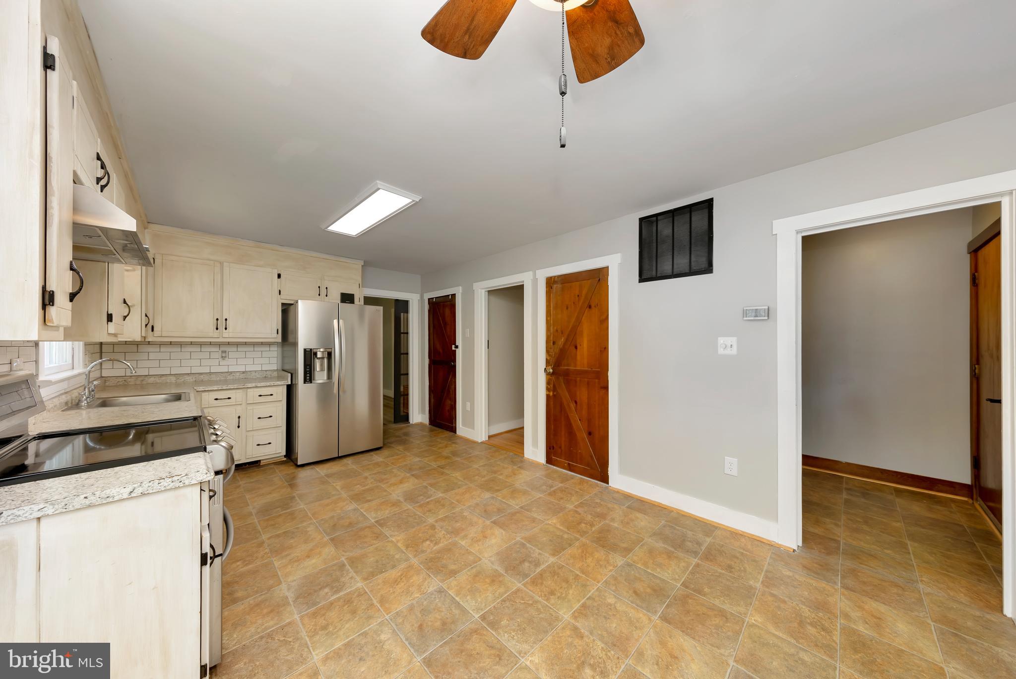 AQUIA HARBOUR - Residential