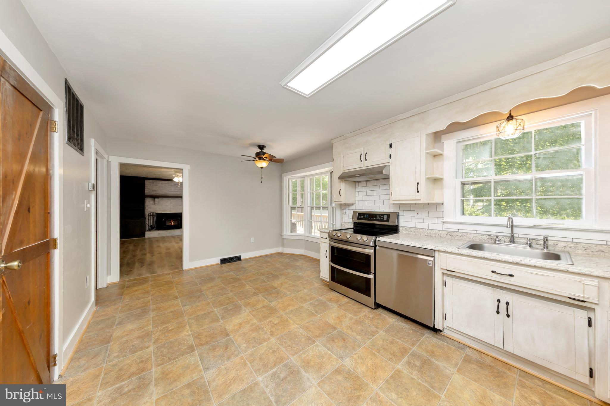 AQUIA HARBOUR - Residential