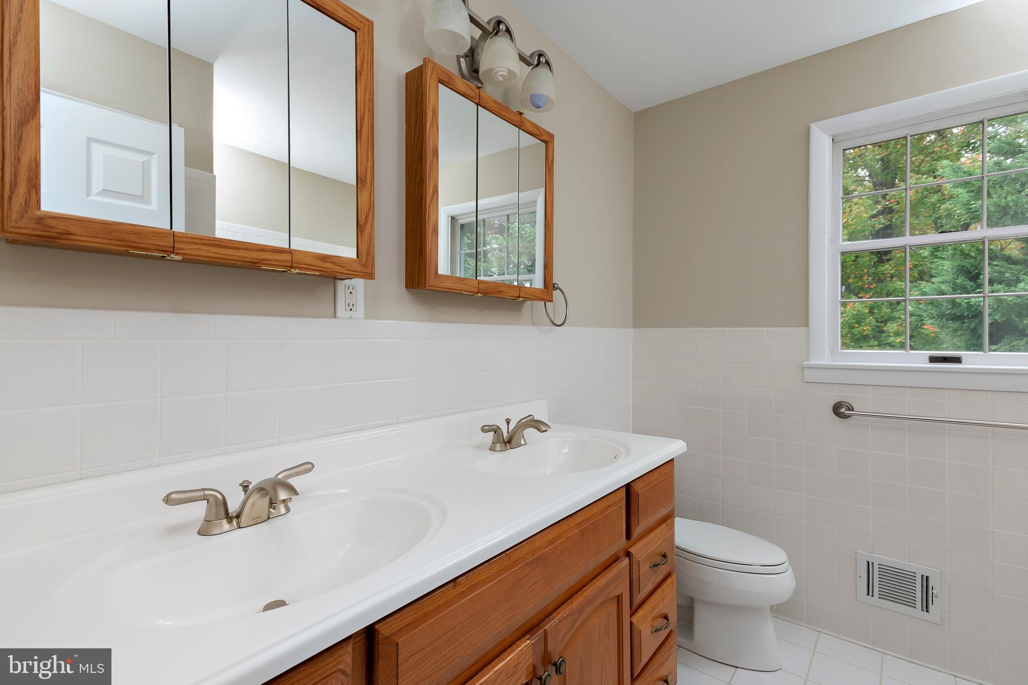 VALLEY MEDE - Residential