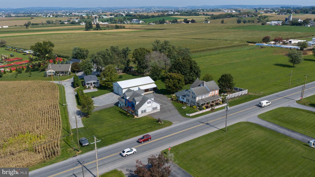 Photo of 1091 W Main Street, NEW HOLLAND, PA 17557 (MLS # PALA2096878)