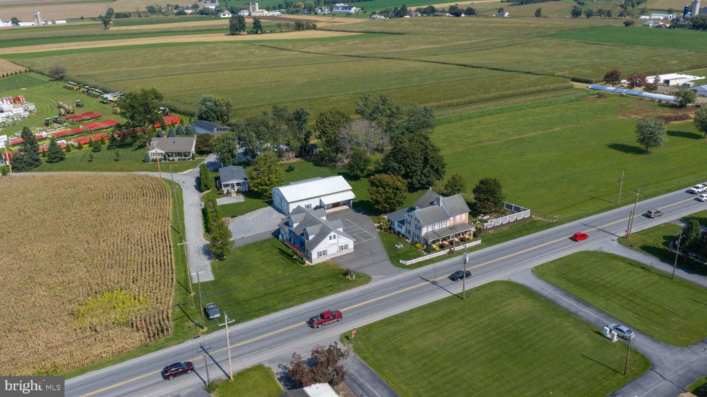 Photo of 1091 W Main Street, NEW HOLLAND, PA 17557 (MLS # PALA2096878)