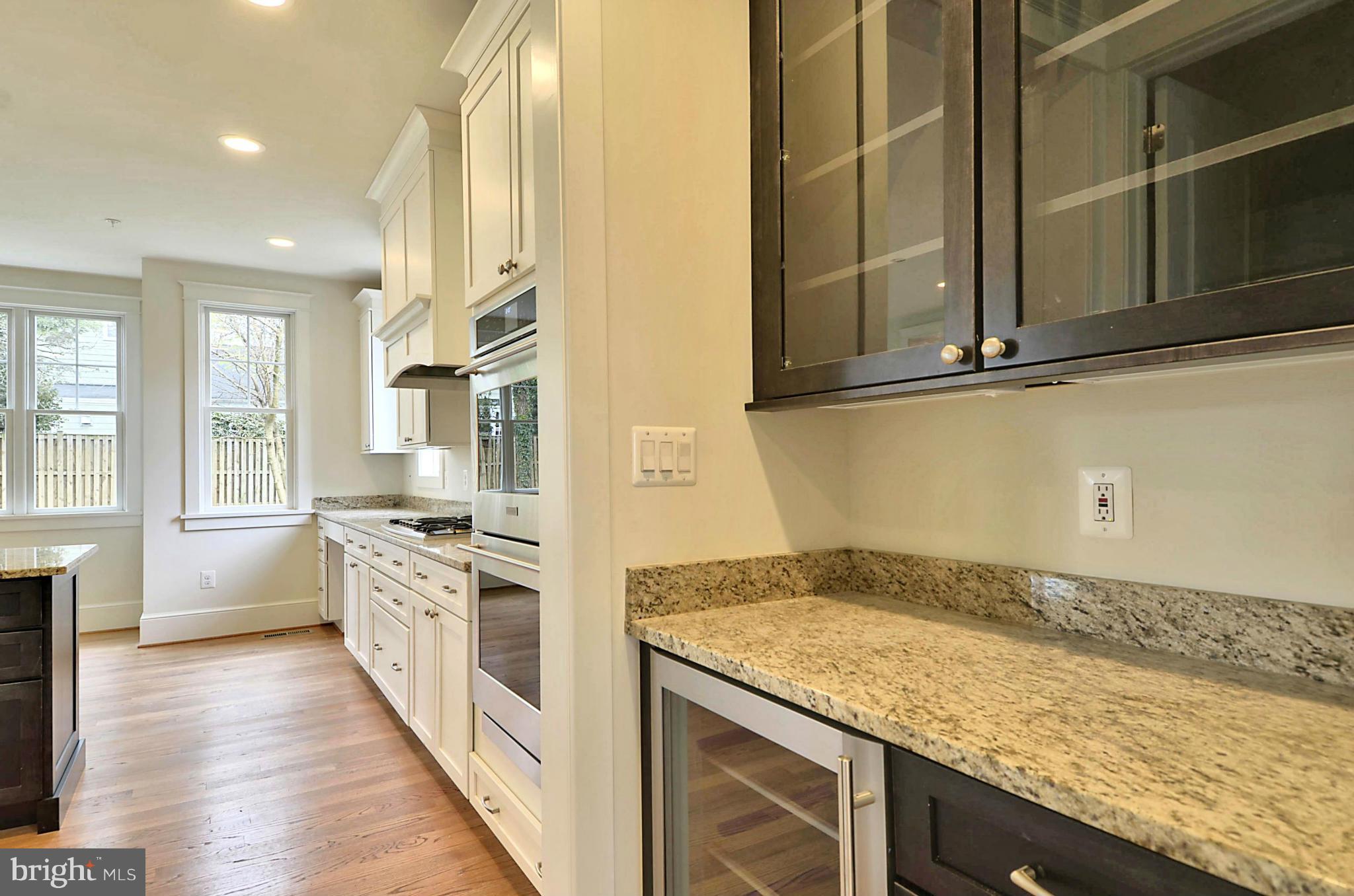 ALTA VISTA TERRACE - Residential