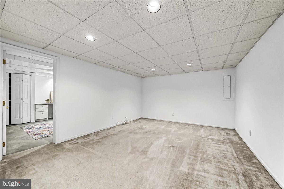 CALAIS WOODS - Residential