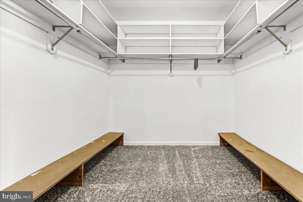 CALAIS WOODS - Residential