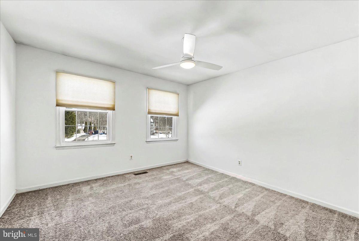 CALAIS WOODS - Residential