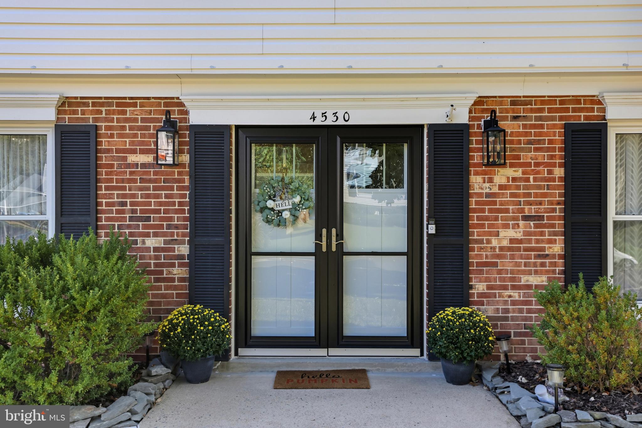 4530 LANTERN PLACE