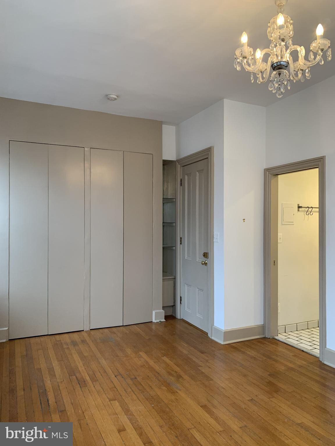 OLD TOWN ALEXANDRIA - Residential Lease