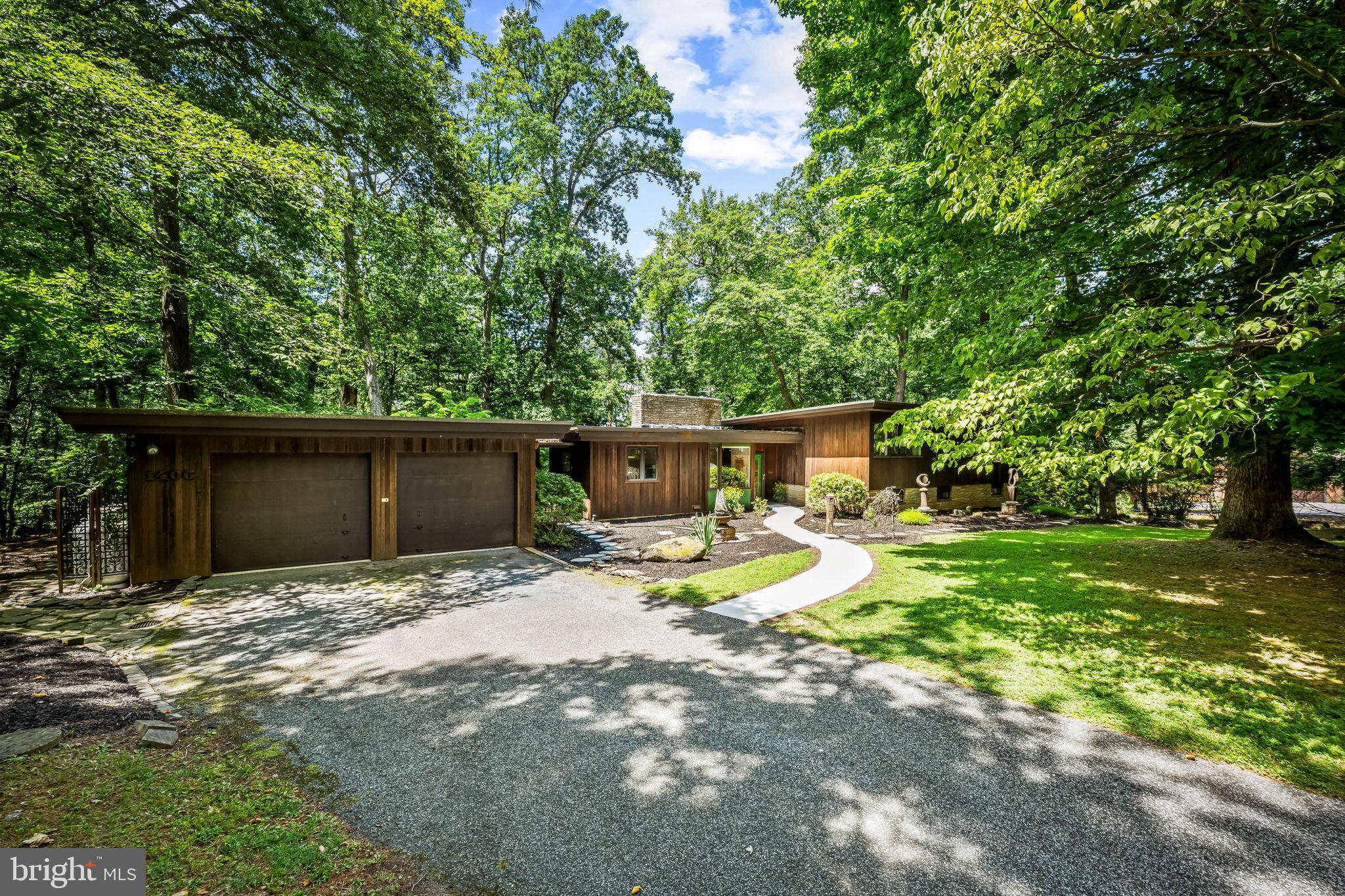 1406 ELLENGLEN ROAD