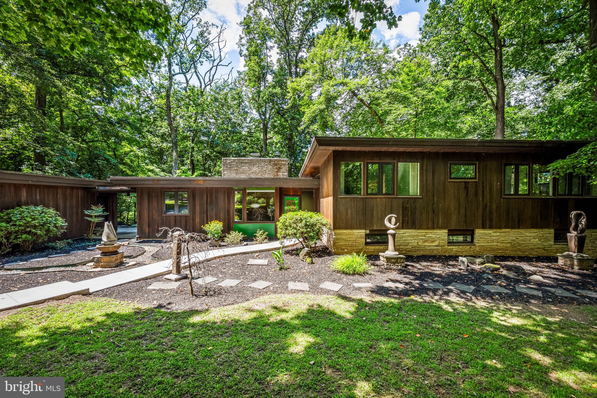 1406 ELLENGLEN ROAD