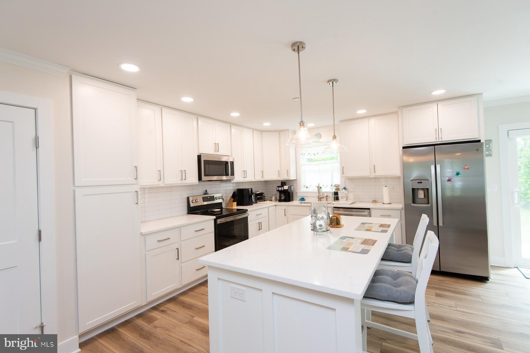 EAST NEW MARKET - Residential