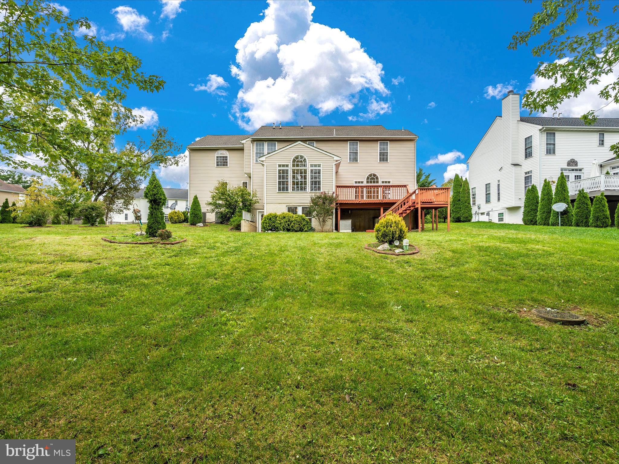 WOODBRIDGE - Residential